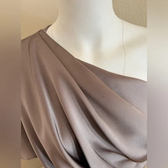 Amsale NWOT One Shoulder Fluid Cocktail Midi Dress 8 Mocha